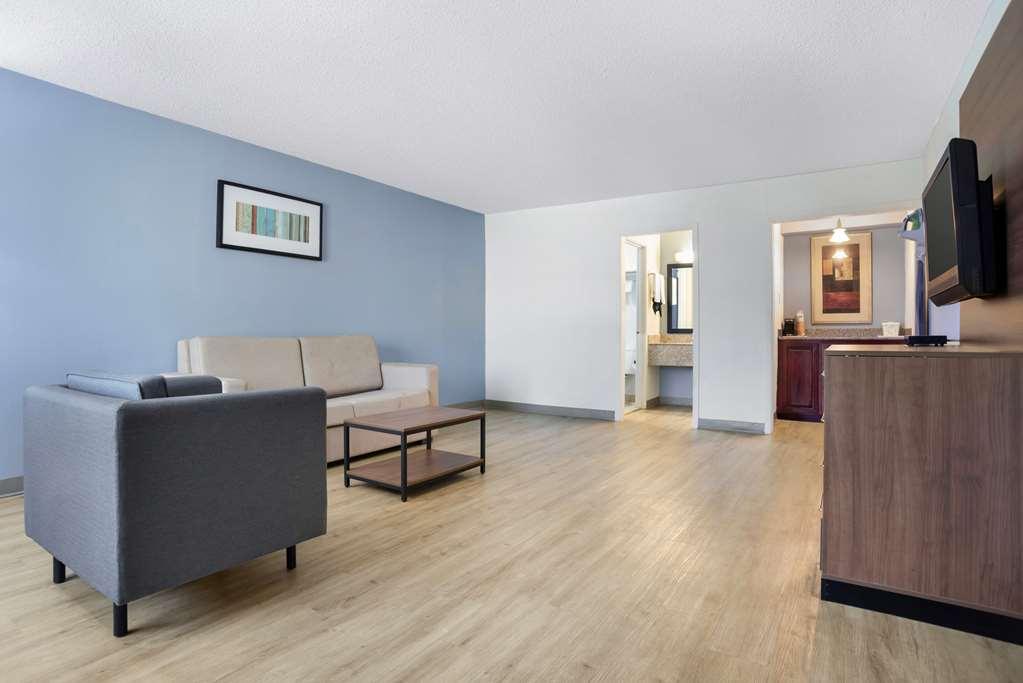 Quality Inn & Suites Near Lake Eufaula Rum bild