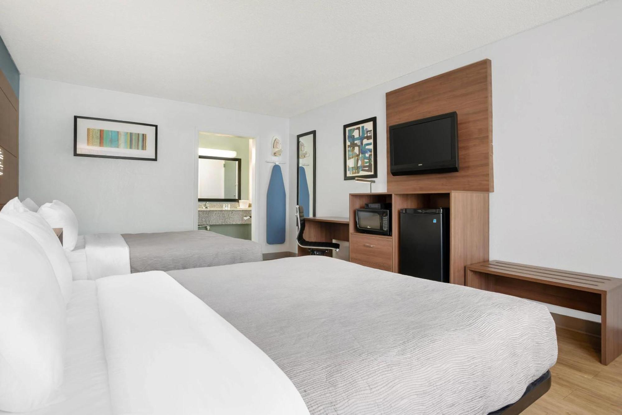 Quality Inn & Suites Near Lake Eufaula Exteriör bild