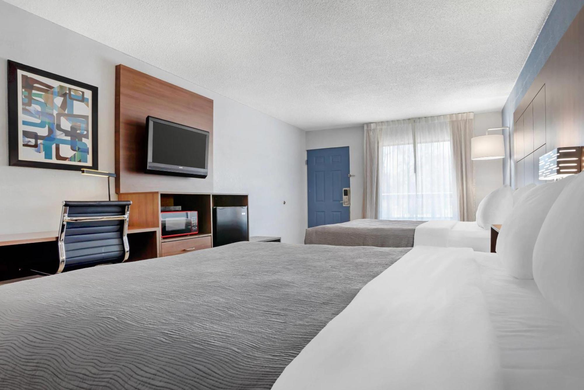 Quality Inn & Suites Near Lake Eufaula Exteriör bild