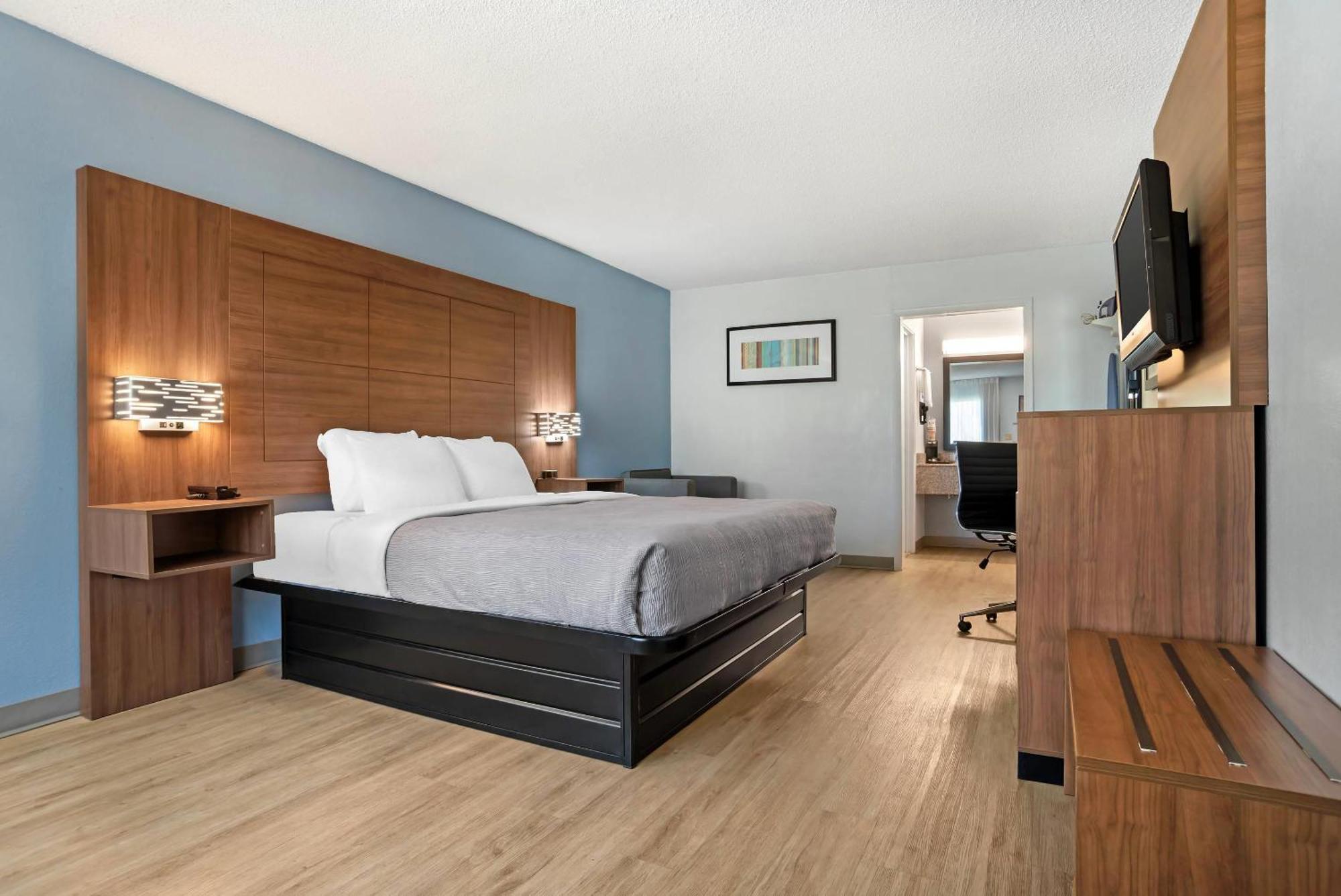 Quality Inn & Suites Near Lake Eufaula Exteriör bild
