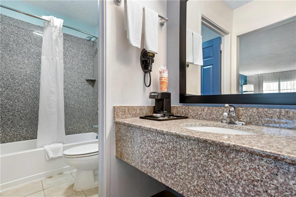 Quality Inn & Suites Near Lake Eufaula Rum bild